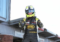PIckups @ Brands Hatch
